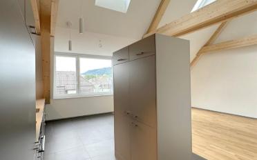 Dachwohnung 3.5 Zimmer - image - 3