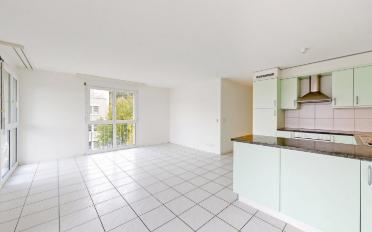 Apartment 4 rooms - image - 3