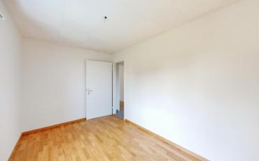 Apartment 4 rooms - image - 5