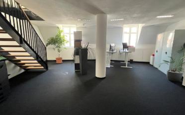 Office - image - 3