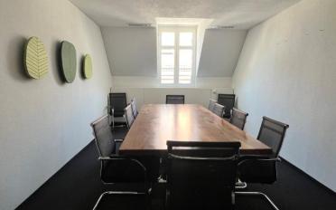 Office - image - 5