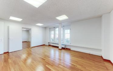 Bureau - image - 10