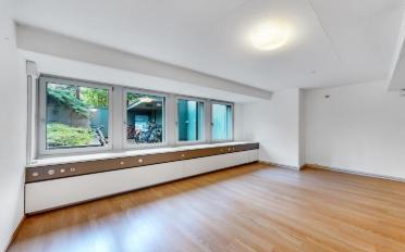 Office - image - 3