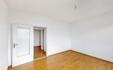 Apartment 4 rooms - image - 5
