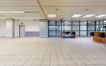 Commercial - image - 6