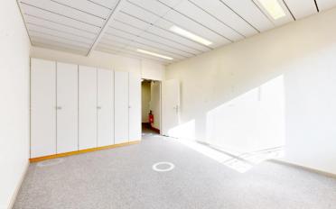 Office - image - 7