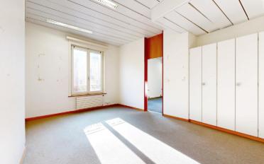 Office - image - 4