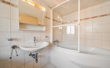 Residential building - image - 9