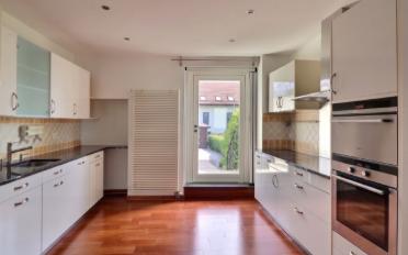 Einfamilienhaus 8.5 Zimmer - image - 6