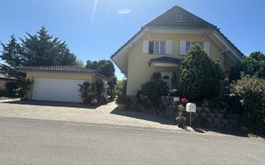 Villa 5.5 Zimmer - image - 1