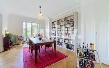 Apartment 8 rooms - image - 2