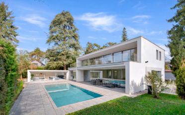 Einfamilienhaus 10 Zimmer - image - 1