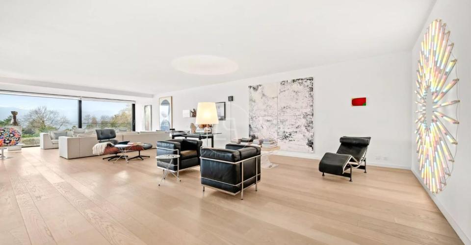 Corsier GE