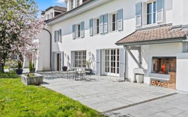 Single house 14 rooms - image - 2