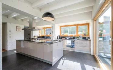 Single house 10 rooms - image - 8