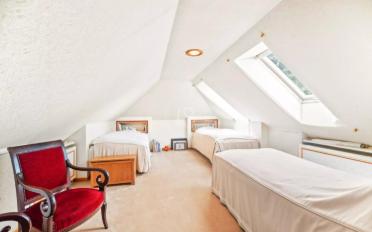 Einfamilienhaus 9 Zimmer - image - 11
