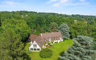 Einfamilienhaus 10 Zimmer - image - 1