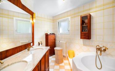 Villa 9.5 pièces - image - 10