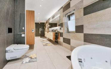Single house 8 rooms - image - 11
