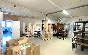 Office - image - 3