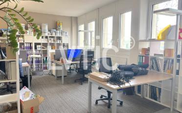 Bureau - image - 4