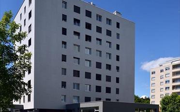 Bureau - image - 1