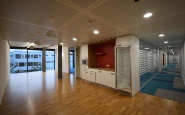 Bureau - image - 12