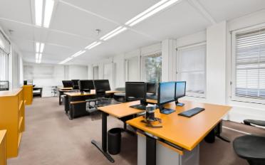 Office - image - 10