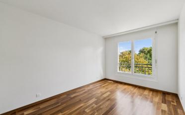 Apartment 4 rooms - image - 8