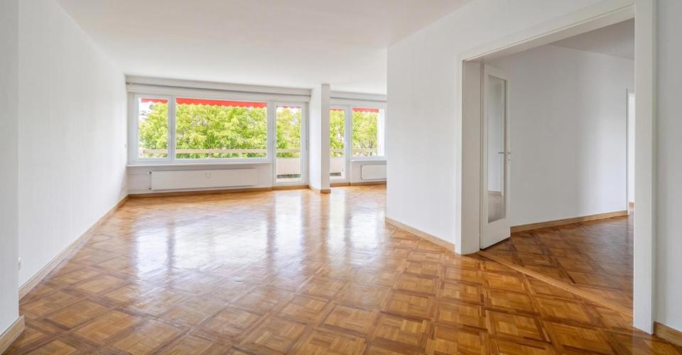 Champel - appartement traversant, étage élevé