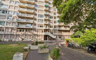 Apartment 4 rooms - image - 12