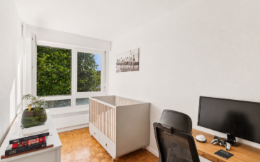 Apartment 4 rooms - image - 9