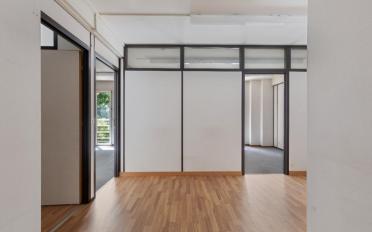Bureau - image - 1