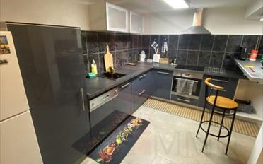 Mixed use property - image - 1