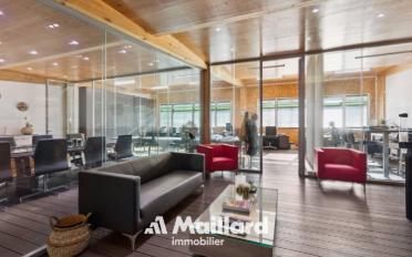 Commercial - image - 4