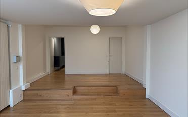 Bifamiliar house 6 rooms - image - 11