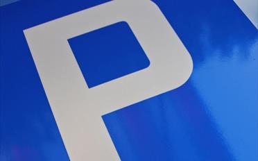 offener Parkplatz - image - 1