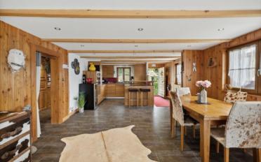 Chalet 5.5 rooms - image - 4
