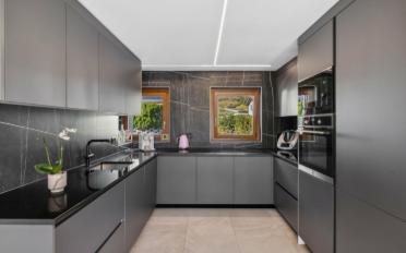 Maison jumelée 8.5 pièces - image - 4