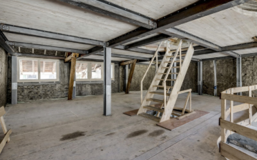 Einfamilienhaus 7.5 Zimmer - image - 4