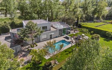 Villa 7.5 Zimmer - image - 2