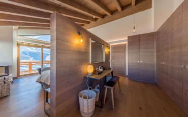 Chalet 8.5 pièces - image - 3