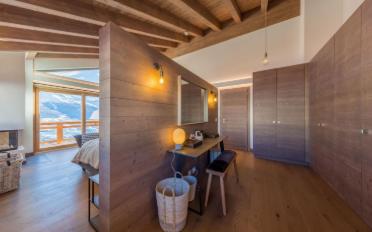 Chalet 8.5 pièces - image - 3