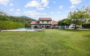 Villa 6.5 pièces - image - 1