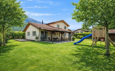 Einfamilienhaus 6.5 Zimmer - image - 1