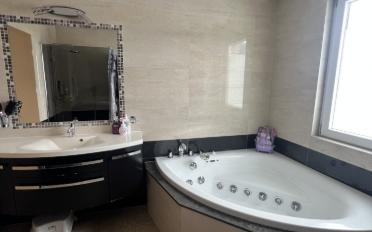 Villa 8.5 rooms - image - 8