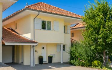 Bifamiliar house 5.5 rooms - image - 1