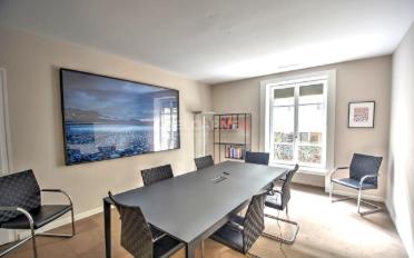 Office - image - 4