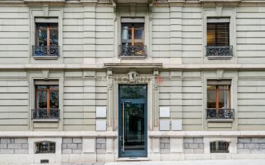 Office - image - 1