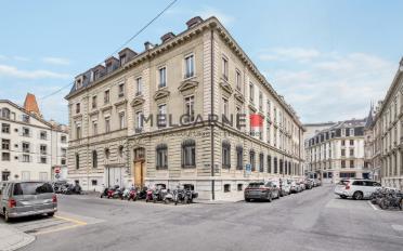 Bureau - image - 1